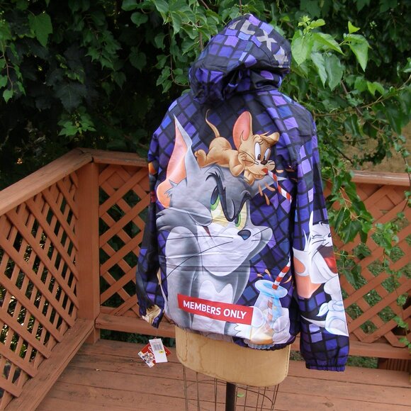 NWT size M MENS Tom and Jerry Windbreaker Jacket All Over Print - Picture 5 of 12